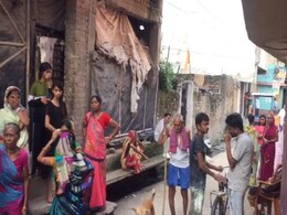 चचेरी बहन से झगड़ा होने पर चाचा-चाची ने डांटा तो दो बहनों ने लगा ली फांसी, एक की मौत चचेरी बहन से झगड़ा होने पर चाचा-चाची ने डांटा तो दो बहनों ने लगा ली फांसी, एक की मौत