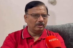 खराब मौसम, तकनीकी खराबी या पायलट की गलती? खराब मौसम, तकनीकी खराबी या पायलट की गलती?