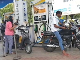 पेट्रोल पंपों के अनिश्चितकालीन हड़ताल का यहां नहीं दिखा कोई असर, खुले हैं पेट्रोल पंप पेट्रोल पंपों के अनिश्चितकालीन हड़ताल का यहां नहीं दिखा कोई असर, खुले हैं पेट्रोल पंप