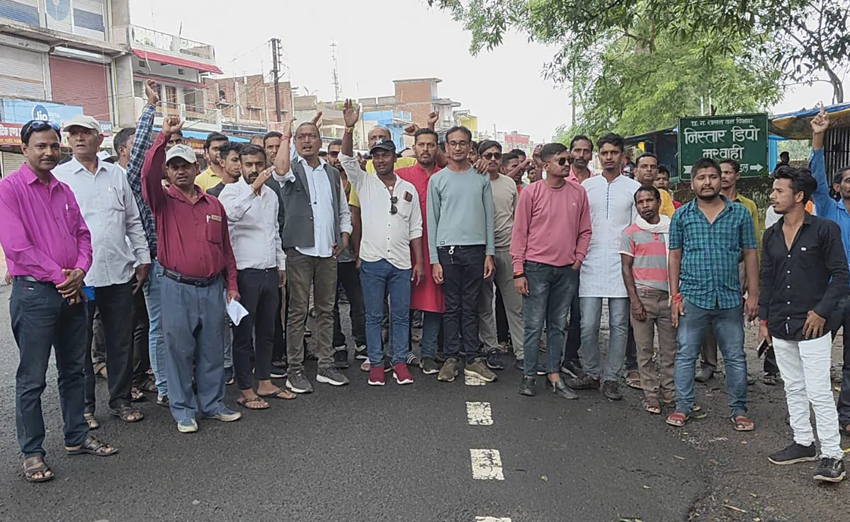 मरवाही : हाथियों के हमले से ग्रामीण परेशान, लगाई मुआवजा बढ़ाने की गुहार