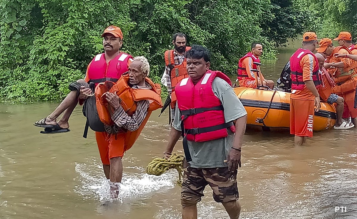 Gujarat Rain: Nearly 12,000 Shifted, Narmada Flowing Above Danger Mark
