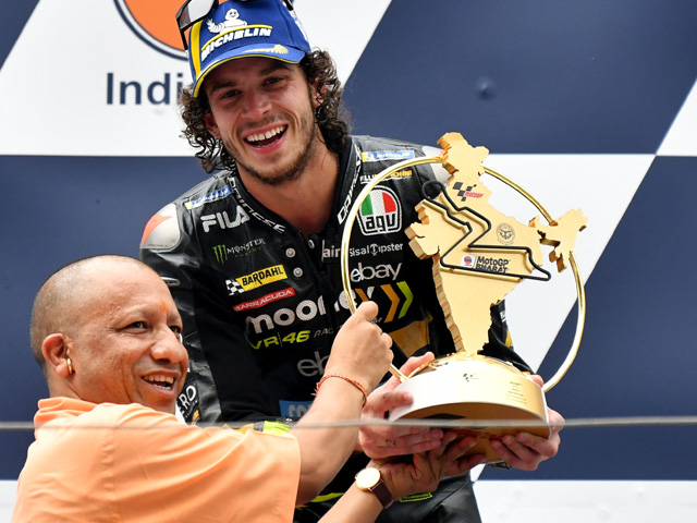 Yogi Adityanath, Hardeep Puri Hand Over Trophy To Winners Of MotoGP Bharat Grand Prix 2023