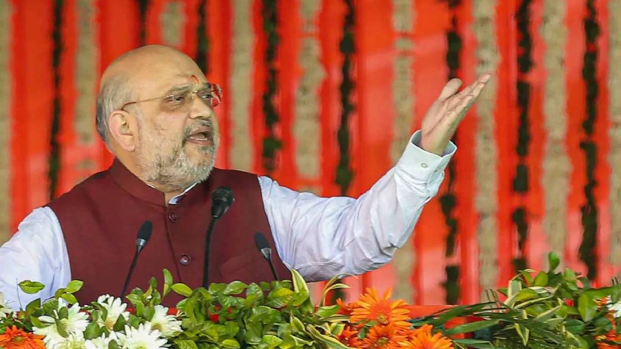 अल्पसंख्यक तुष्टीकरण में डूबी कांग्रेस... अमित शाह का दावा- MP चुनाव में जीतेंगे 150 से ज्यादा सीटें