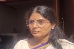 अनुप्रिया पटेल ने कहा- महिला आरक्षण बिल स्वागत योग्य अनुप्रिया पटेल ने कहा- महिला आरक्षण बिल स्वागत योग्य