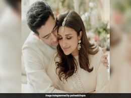 Parineeti Chopra-Raghav Chadha Wedding Live Updates: <i>Pheras</i> Over, Karan Johar Is No-Show Parineeti Chopra-Raghav Chadha Wedding Live Updates: <i>Pheras</i> Over, Karan Johar Is No-Show