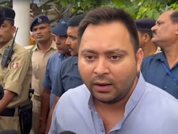 लैंड फॉर जॉब मामला: कोर्ट ने तेजस्वी यादव को ऑस्ट्रेलिया और न्यूजीलैंड जाने की दी अनुमति लैंड फॉर जॉब मामला: कोर्ट ने तेजस्वी यादव को ऑस्ट्रेलिया और न्यूजीलैंड जाने की दी अनुमति