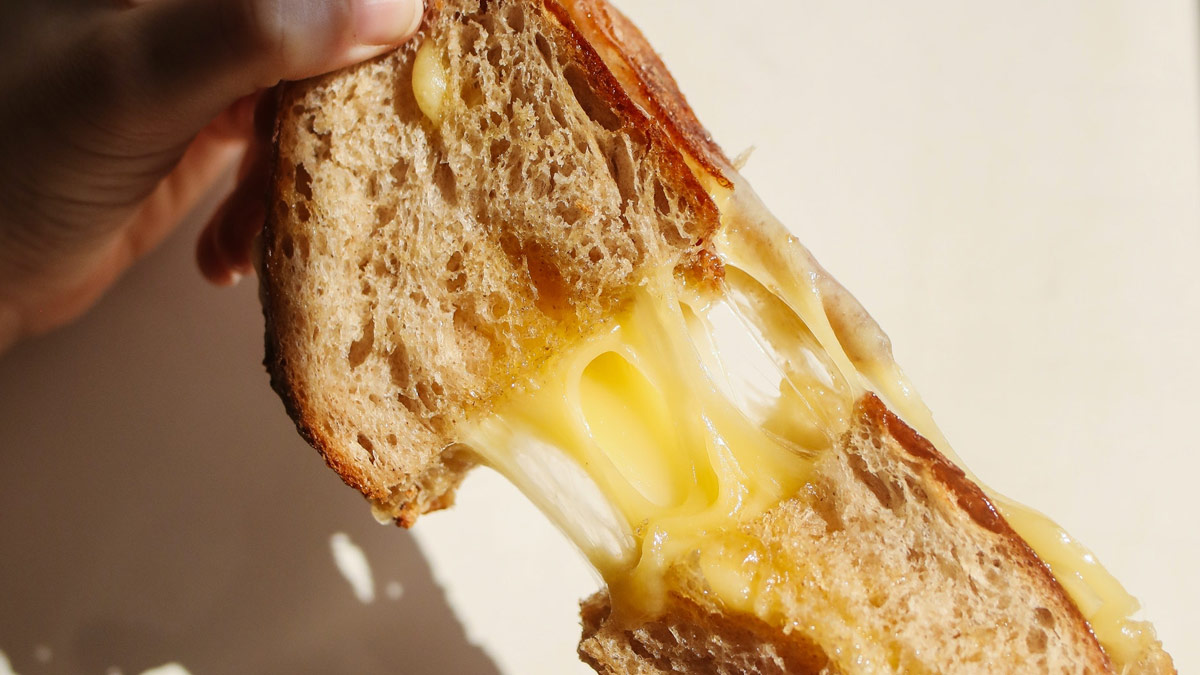 Delicious Cheesy Egg Bites: A Kid-friendly Snack That's Quick And Easy