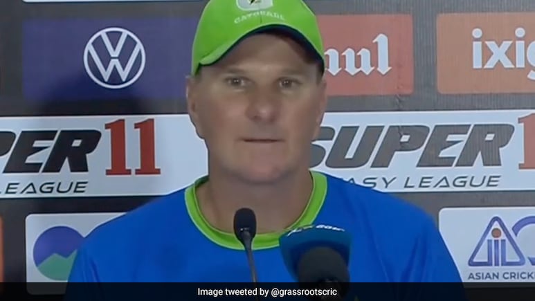 Ind vs Pak: "यह हमारे लिए भारत की तरफ से तोहफा", पाकिस्तान हेड कोच ने कमेंट से किया सभी को हैरान