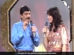 अमोल पालेकर संग एंकरिंग कर रही ये मोहतरमा हैं कपिल के शो की जान, घरवालों से छुपकर रचा ली थी दूसरी शादी, अपने पहचाना ? अमोल पालेकर संग एंकरिंग कर रही ये मोहतरमा हैं कपिल के शो की जान, घरवालों से छुपकर रचा ली थी दूसरी शादी, अपने पहचाना ?