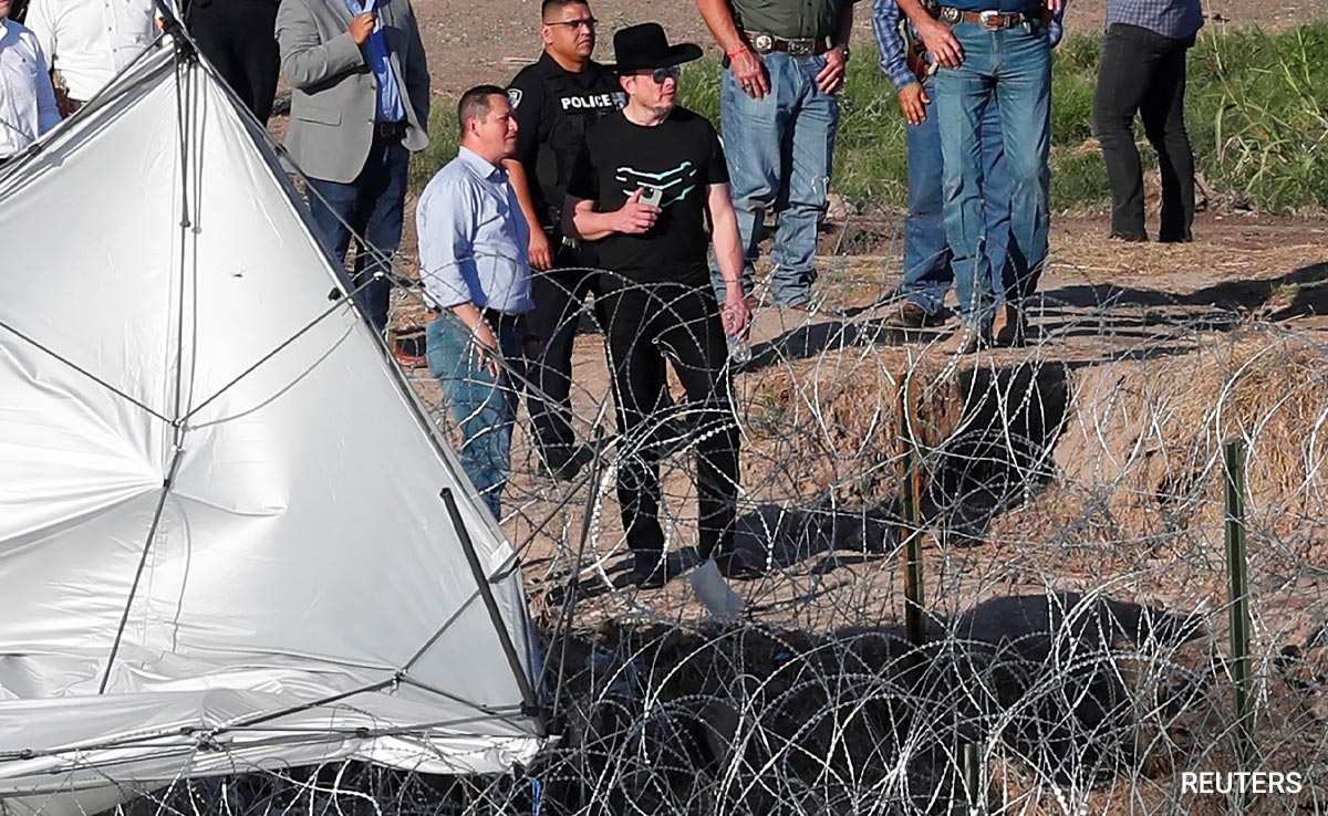 Elon Musk Livestreams From Mexico Border To Give "Unfiltered" View Of US Migrant Crisis