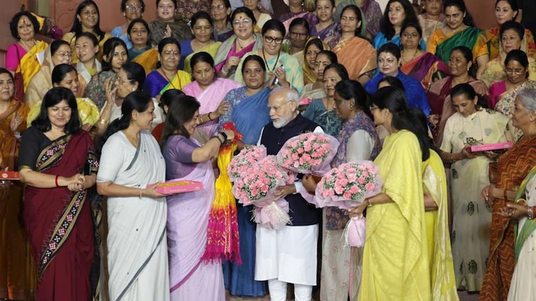 महिला आरक्षण बिल के लिए सरकार का प्लान, इसी सत्र में ला सकती है संविधान संशोधन बिल