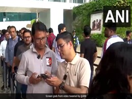 Watch: As Apple's iPhone 15 Series Goes On Sale, Long Queues Outside Store Watch: As Apple's iPhone 15 Series Goes On Sale, Long Queues Outside Store