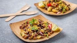 6 Different Recipes For Chana Chaat To Make Your Weekend More Enjoyable