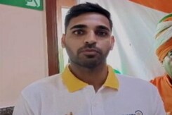 क्रिकेट खिलाड़ी सबा करीम और भुवनेश्वर कुमार समेत हजारों लोगों ने वॉकेथॉन किया क्रिकेट खिलाड़ी सबा करीम और भुवनेश्वर कुमार समेत हजारों लोगों ने वॉकेथॉन किया