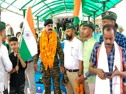 छत्तीसगढ़ चुनाव : BSF जवान को लोगों ने भेजे 10 हजार पोस्टकार्ड, अब मंत्री अमरजीत भगत को देंगे टक्कर छत्तीसगढ़ चुनाव : BSF जवान को लोगों ने भेजे 10 हजार पोस्टकार्ड, अब मंत्री अमरजीत भगत को देंगे टक्कर