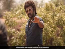 आ गई उसी दौर की एक्शन फिल्म, जिस साल रिलीज हुई थी शोले- इस एक्टर में मिलेगी गब्बर की झलक आ गई उसी दौर की एक्शन फिल्म, जिस साल रिलीज हुई थी शोले- इस एक्टर में मिलेगी गब्बर की झलक