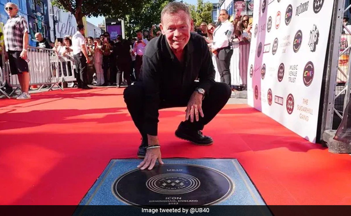 Former UB40 Singer Grew Up Watching <i>Mother India</i>, Listening To Lata, Asha