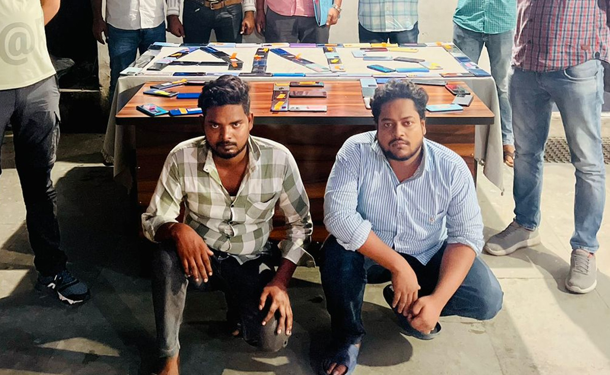 मोबाइल चोरों के इंटरनेशनल सिंडीकेंट का खुलासा, दिल्‍ली से चोरी हुए मोबाइल भेजे जाते थे बांग्‍लादेश