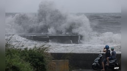 Taiwan Issues Sea, Land Typhoon Warning As Danas Approaches