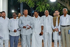 INDIA गठबंधन की कोऑर्डिनेशन कमेटी की बैठक खत्म, के सी वेणुगोपाल ने दिया अपडेट INDIA गठबंधन की कोऑर्डिनेशन कमेटी की बैठक खत्म, के सी वेणुगोपाल ने दिया अपडेट