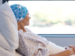 World Cancer Day: इन 5 लोगों को होता है सबसे ज्यादा कैंसर का खतरा, जानिए कैंसर के 5 बड़े कारण World Cancer Day: इन 5 लोगों को होता है सबसे ज्यादा कैंसर का खतरा, जानिए कैंसर के 5 बड़े कारण