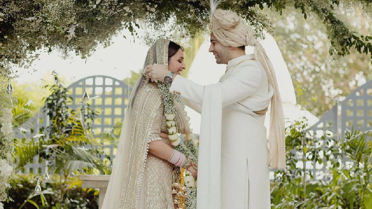 अपनी शादी में कुछ इस तरह कही परिणीति ने राघव को अपने दिल की बात