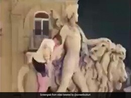 Video: Irish Tourist Causes Rs 16 Lakh In Damages To Historic Brussels Statue Video: Irish Tourist Causes Rs 16 Lakh In Damages To Historic Brussels Statue