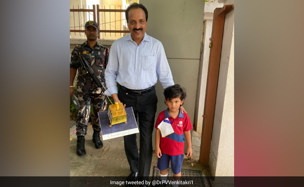 ISRO Chief S Somanath Receives Handmade Model Of Vikram Lander From ''Surprise Visitor''
