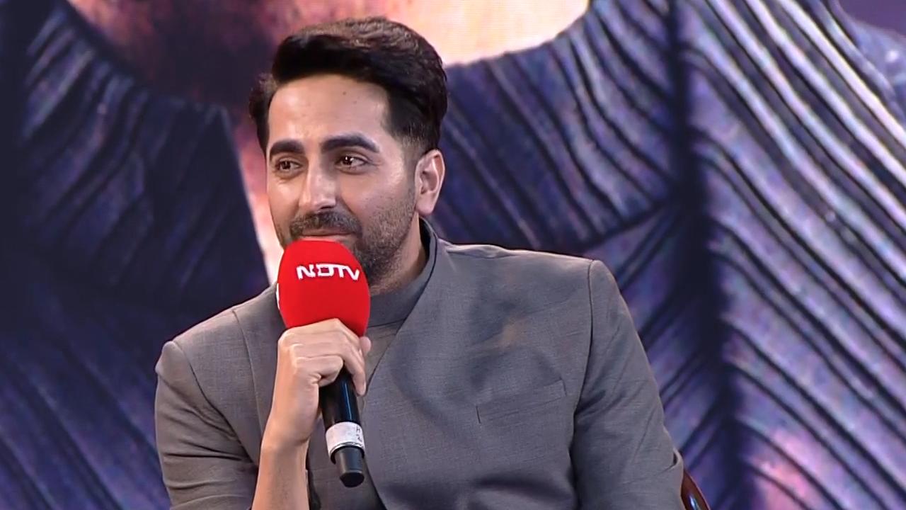 NDTV राजस्थान लॉन्च: आयुष्मान खुराना ने जातिवाद की समस्या पर सुनाया किस्सा