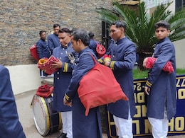 Parineeti- Raghav Wedding: राघव-परिणीति की शादी में बैंड वाले भी इस ड्रेस कोड में आएंगे नजर, सामने आई तस्वीर Parineeti- Raghav Wedding: राघव-परिणीति की शादी में बैंड वाले भी इस ड्रेस कोड में आएंगे नजर, सामने आई तस्वीर