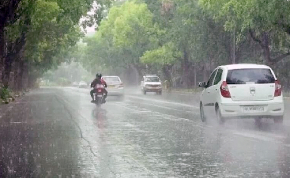 मध्य प्रदेश के 20 से ज्यादा जिलों में भारी बारिश की चेतावनी, ऑरेंज और येलो अलर्ट जारी