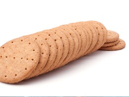 Think Digestive Biscuits Are Healthy? Think Again! Nutritionist Spills The Tea