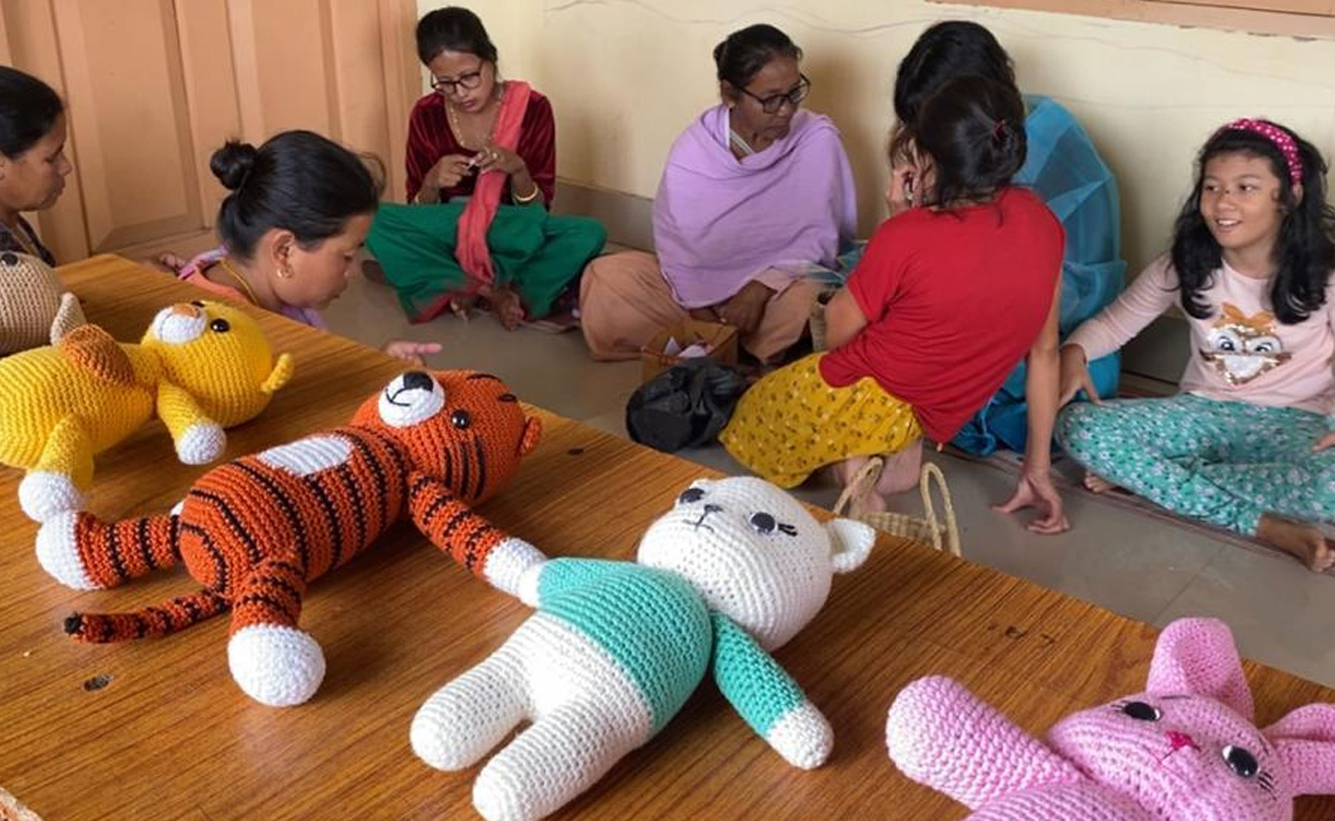 They are Crocheting Dolls In Manipur Relief Camps To Earn A Living