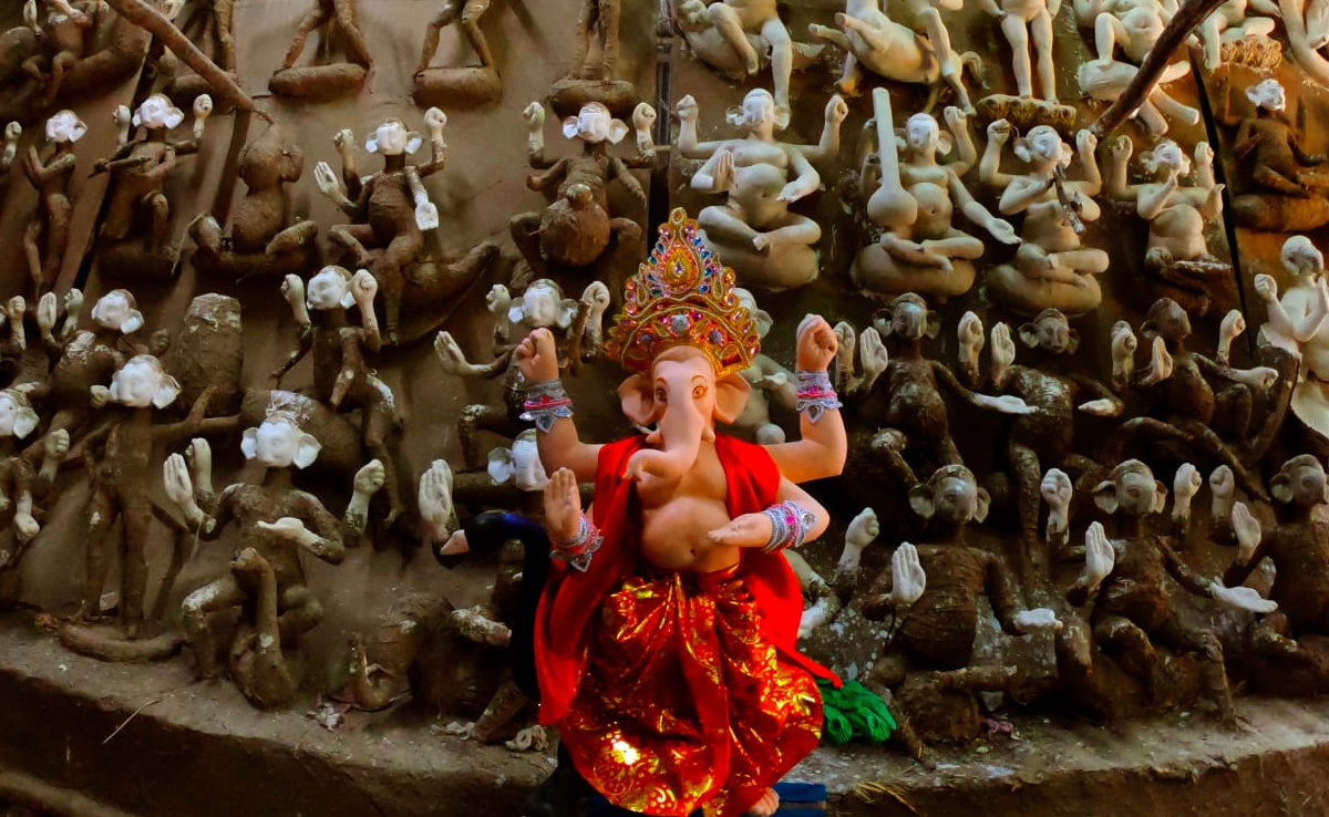 इंदौर : जयरामपुर में इस बार दिखेंगे भगवान गणेश के 108 स्वरूप, बस्तियों में बांटा जाएगा प्रसाद