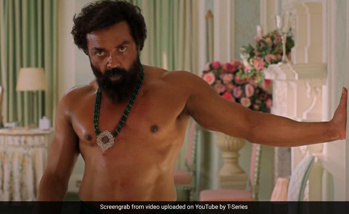 <i>Animal</i> Teaser: Sunny, Esha And Rajveer Deol Form Bobby Deol's Cheer Squad