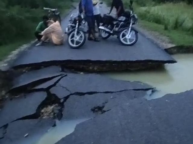 Video: Heavy Rain Washes Away 4 Km Road In Uttar Pradesh