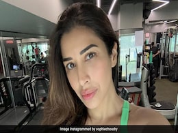 Sophie Choudry's Friday At The Gym Is One Part Fashionably Fit But Most Parts Fabulous Sophie Choudry's Friday At The Gym Is One Part Fashionably Fit But Most Parts Fabulous
