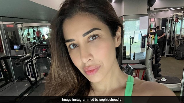Sophie Choudry Says Pilates Is More Than Lying On Reformer In Workout Video