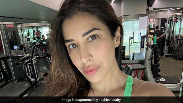 Sophie Choudry Says Pilates Is More Than Lying On Reformer In Workout Video