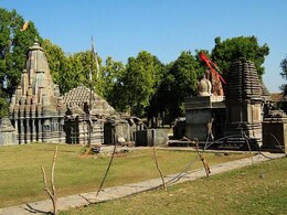 बांसवाड़ाः अरथूना के प्राचीन अजूबे, सैलानियों को हैरान करती हैं 11वीं-12वीं सदी की मंदिरें बांसवाड़ाः अरथूना के प्राचीन अजूबे, सैलानियों को हैरान करती हैं 11वीं-12वीं सदी की मंदिरें