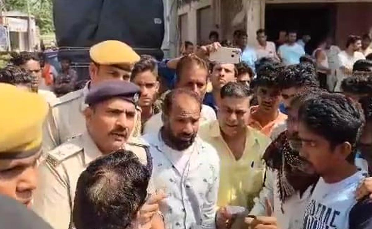 चित्तौड़गढ़ः रेप पीड़िता के पक्ष में आवाज उठाना 200 लोगों को पड़ा महंगा, पुलिस ने दर्ज की केस