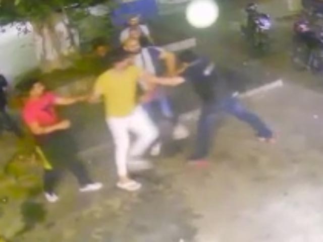 नोएडा : बिल देने को कहने पर 4 लोगों ने रेस्तरां कर्मी को पीटा