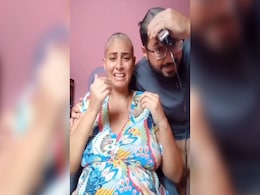 पत्नी को था Cancer पति ने काटे बाल, रो-रोकर दोनों के हो गए बुरे हाल, लोगों ने कहा- सात जन्म का बंधन पत्नी को था Cancer पति ने काटे बाल, रो-रोकर दोनों के हो गए बुरे हाल, लोगों ने कहा- सात जन्म का बंधन