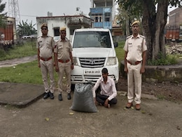 प्रतापगढ़ : नशा तस्करों के खिलाफ पुलिस की सख्त कार्रवाई, 10 KG डोडा चूरा के साथ एक गिरफ्तार प्रतापगढ़ : नशा तस्करों के खिलाफ पुलिस की सख्त कार्रवाई, 10 KG डोडा चूरा के साथ एक गिरफ्तार