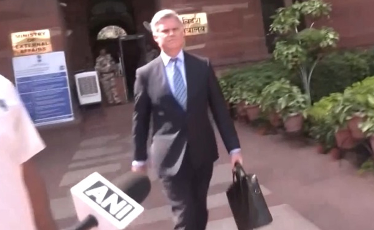 Video: Canadian Envoy Avoids Media After Tense Meeting With New Delhi