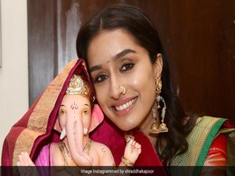 गणेश चतुर्थी पर महाराष्ट्रीयन लुक करना चाहती हैं कैरी तो इन सेलिब्रिटीज को करिए फॉलो गणेश चतुर्थी पर महाराष्ट्रीयन लुक करना चाहती हैं कैरी तो इन सेलिब्रिटीज को करिए फॉलो