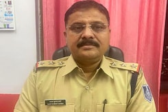 Cop Offers To Sponsor Education Of Ujjain Rape Survivor Cop Offers To Sponsor Education Of Ujjain Rape Survivor