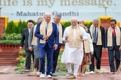 Day After Historic Declaration, G20 Leaders Visit Rajghat To Honour Mahatma Gandhi Day After Historic Declaration, G20 Leaders Visit Rajghat To Honour Mahatma Gandhi