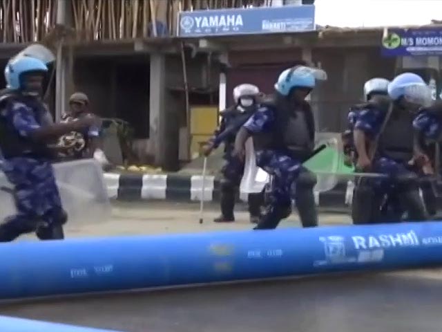 मणिपुर : 5 सशस्त्र लोगों की गिरफ्तारी के बाद मीरा पैबिस ने थाने पर बोला धावा