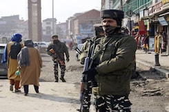 1 Terrorists Killed, 3 Personnel Injured As Encounter Breaks Out In J&K 1 Terrorists Killed, 3 Personnel Injured As Encounter Breaks Out In J&K